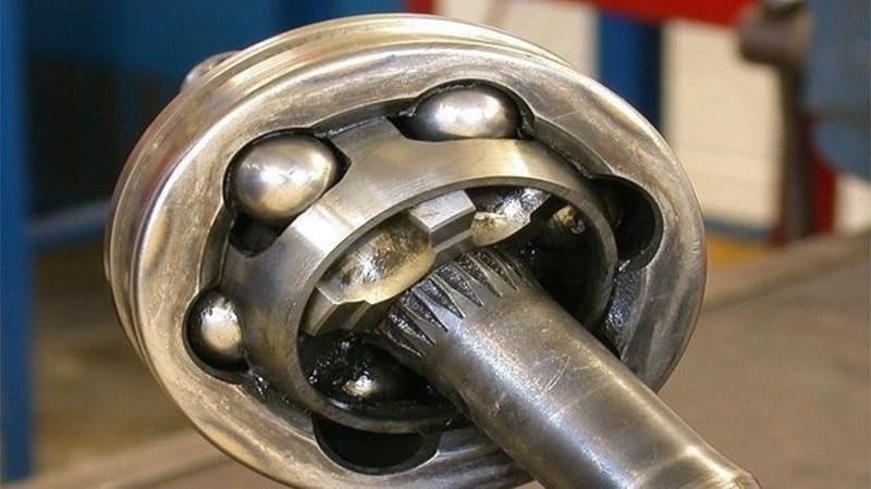 Dấu hiệu hư hỏng của trục láp xe ô tô - 5